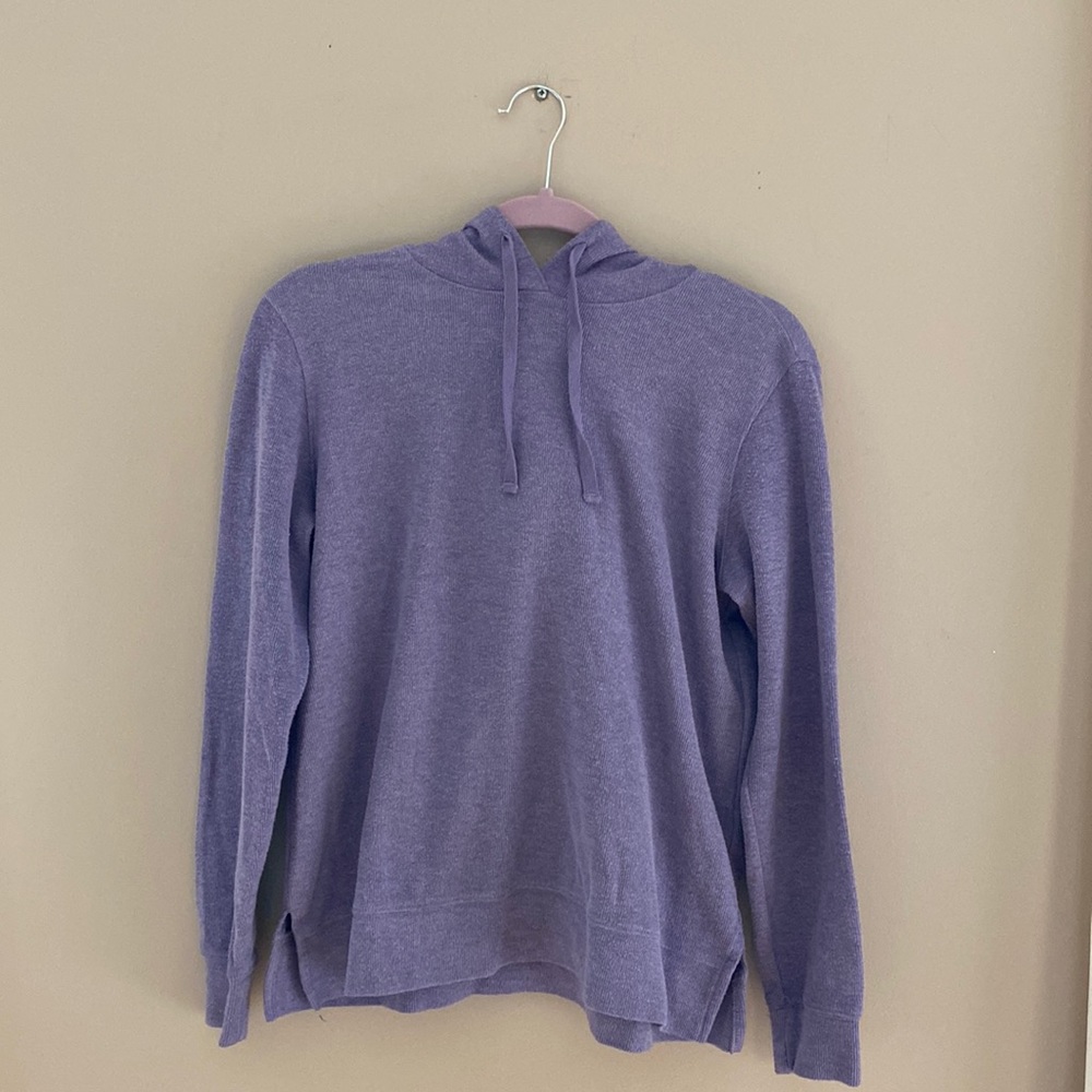 Old Navy size small hooded soft shirt!